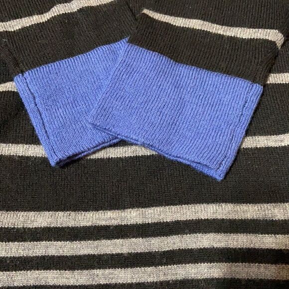 𝅺WOMEN’S Brunella Gori 100% Extrafine Merino Wool V-neck sweater striped Size M - Picture 3 of 5